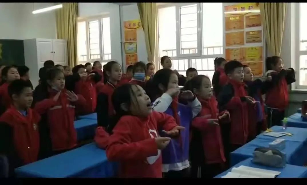 100EC