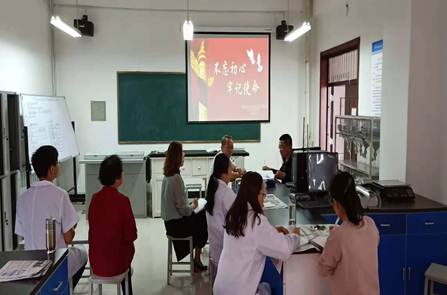 说明: 8a5eaa524e864aec5edf88bbe230bae.jpg